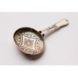 A VICTORIAN CADDY SPOON. Birmingham 1846. Maker: Hilliard & Thomson.