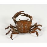 A JAPANESE BRONZE MODEL OF A CRAB. 4.25ins wide.