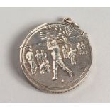 A NOVELTY SILVER GOLF VESTA CASE.