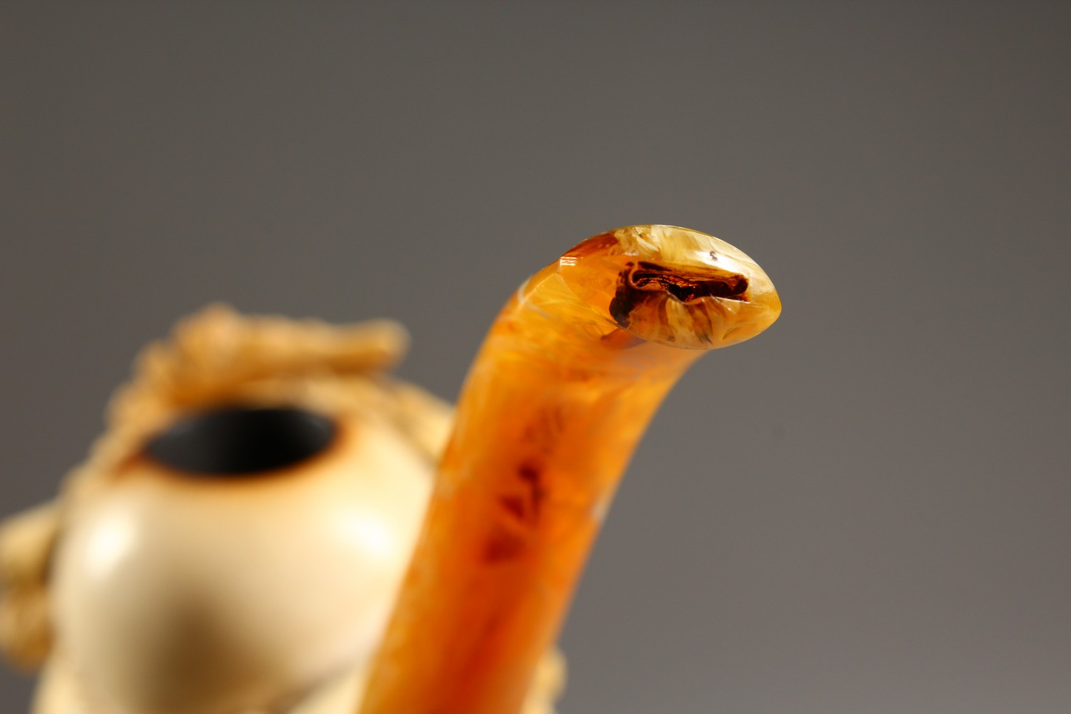 A VERY GOOD MEERSCHAUM PIPE, the bowl modelled as a bearded gentleman, in a fitted case. - Image 12 of 14