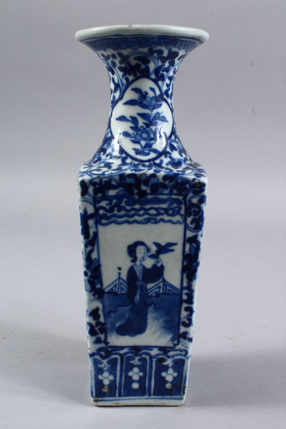 A GOOD 19TH CENTURY CHINESE BLUE & WHITE PORCELAIN SQUARE FORM VASE, the body with four panels of - Image 2 of 6