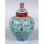 A GOOD CHINESE REPUBLICAN PERIOD FAMILLE ROSE PORCELAIN JAR / INCENSE BURNER & COVER, decorated with