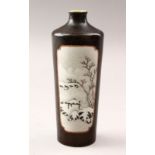 A GOOD QUALITY CHINESE REPUBLIC PERIOD SNOWSCAPE PORCELAIN VASE, the body of the vase with dark