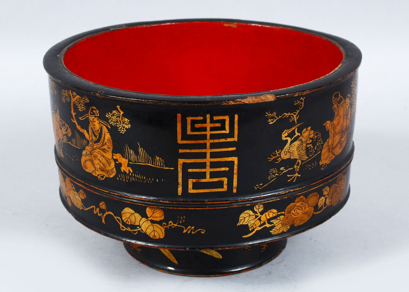 A GOOD 19TH CENTURY CHINESE LACQUERED BOWL, the bowl with a black lacquer ground with gilt