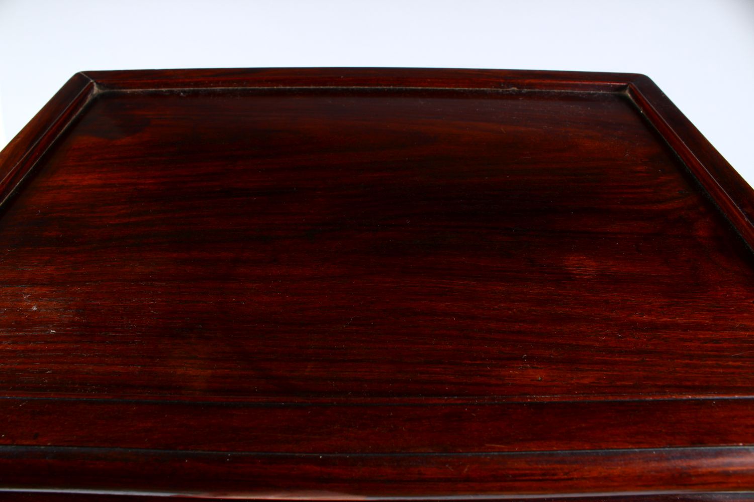 A GOOD 19TH CENTURY CHINESE HUANGHUALI HARDWOOD SIDE TABLE, the rectangular formed table with simple - Image 3 of 6