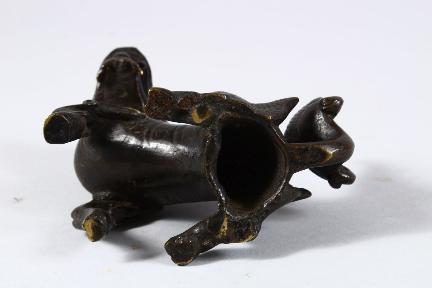 AN 18TH / 19TH CENTURY OR EARLIER CHINESE BRONZE FIGURE OF KYLIN, in a seated position with its - Image 6 of 6