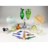 A COLLECTION OF EIGHTEEN ROMAN TYPE DECORATIVE GLASS PIECES. (one destroyed)