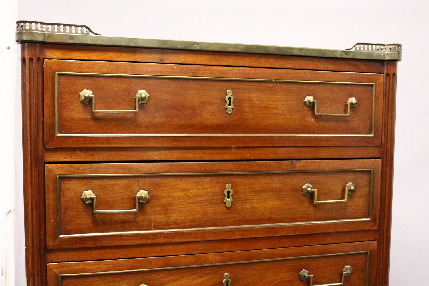 A 19TH CENTURY FRENCH MAHOGANY SEMAINIER, with brass galleried top, seven panelled drawers with - Image 2 of 5