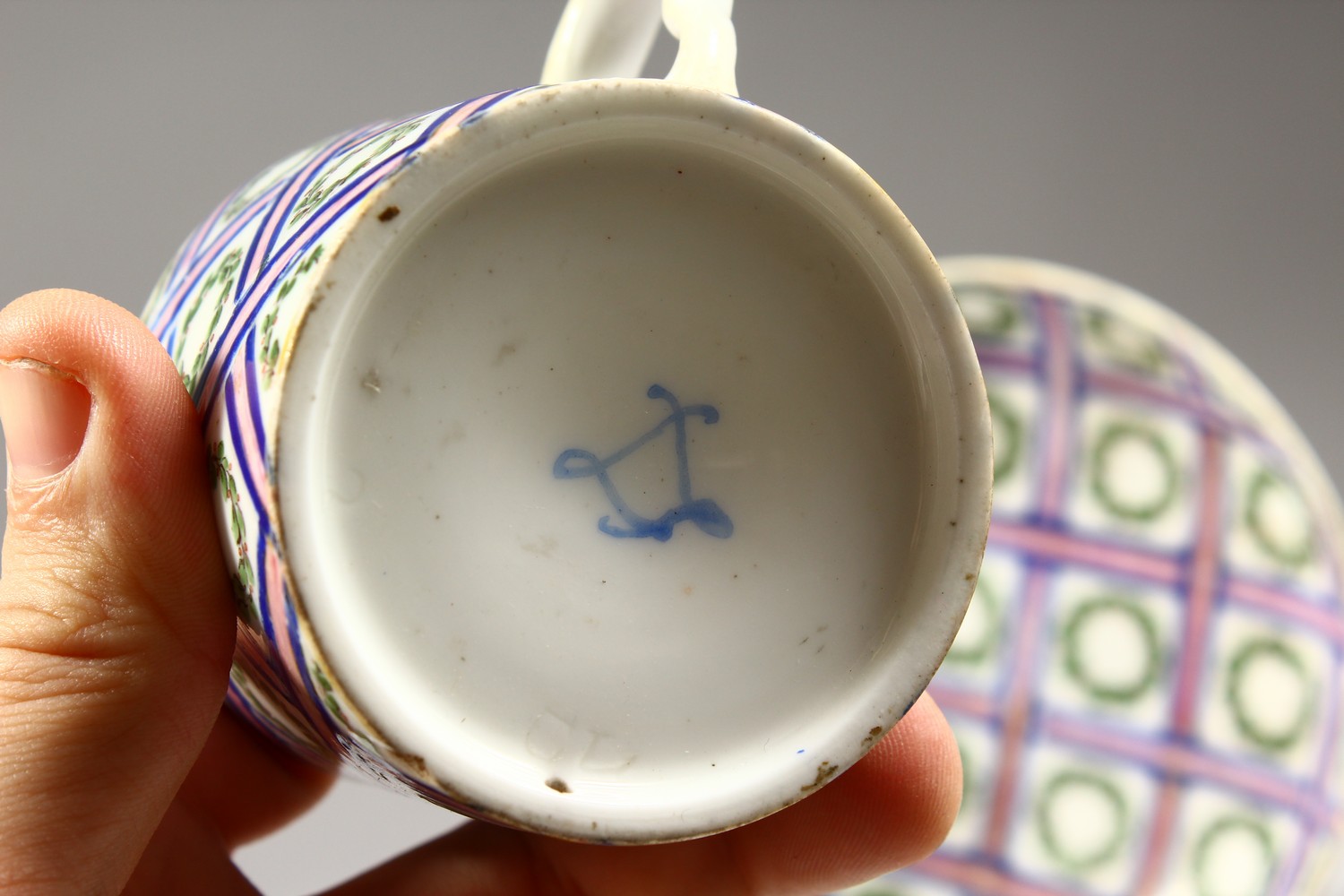 A GOOD 19TH CENTURY SEVRES COFFEE CAN AND SAUCER, blue crosshatch decoration with a laurel wreath. - Image 6 of 11