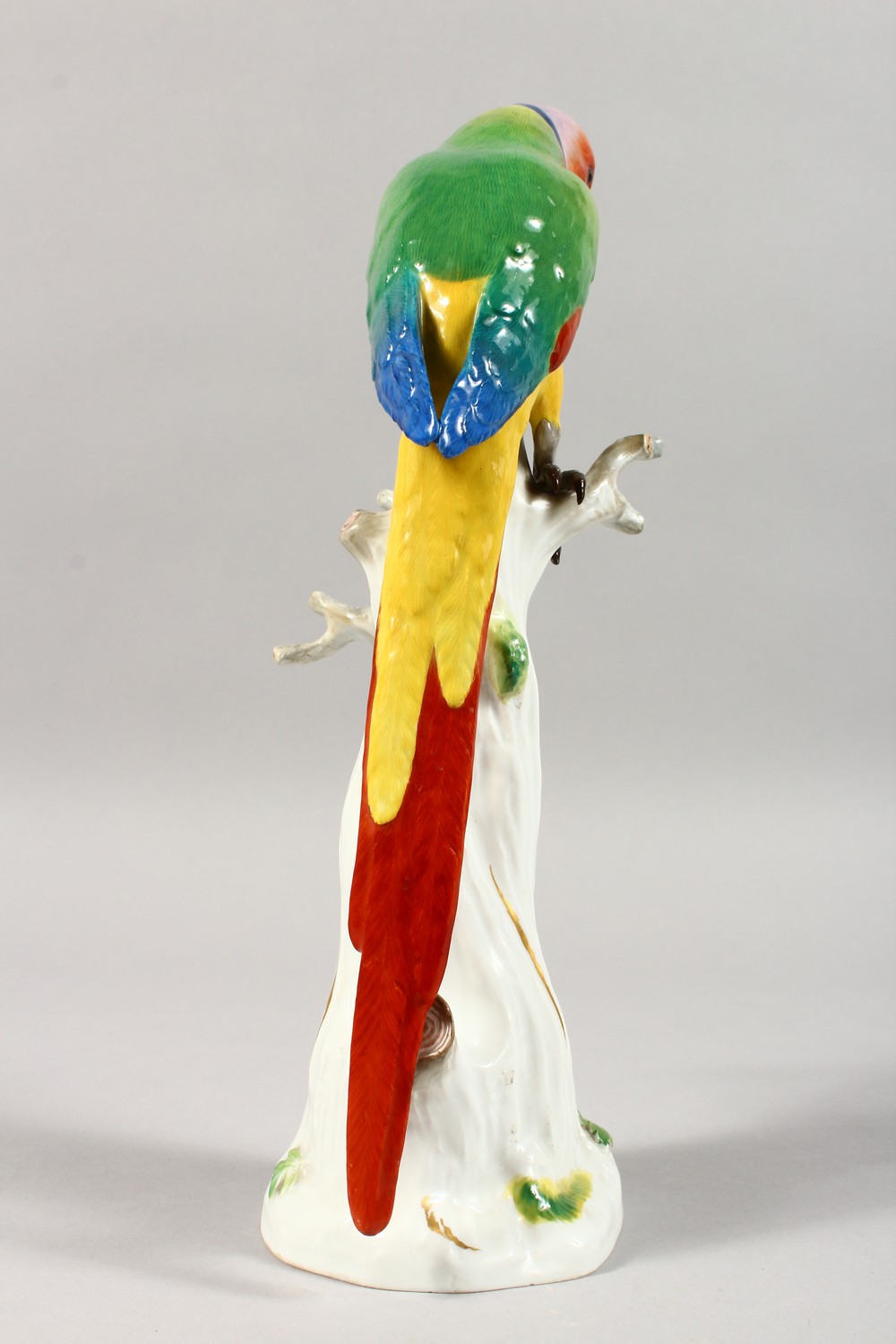 A VERY GOOD MATCHED PAIR OF 19TH CENTURY MEISSEN PORCELAIN PARAKEETS, brilliant colours, standing on - Image 12 of 20