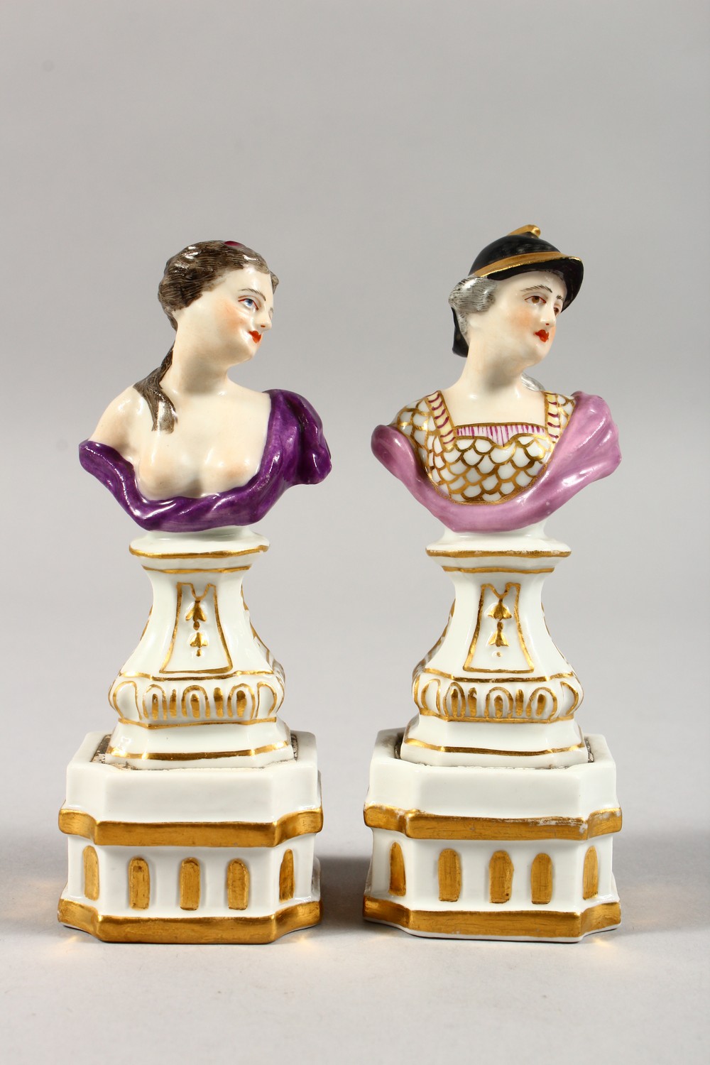 A PAIR OF 19TH CENTURY CONTINENTAL PORCELAIN BUSTS OF A MAN AND WOMAN. Mark in blue. 4.5ins high. - Image 3 of 6