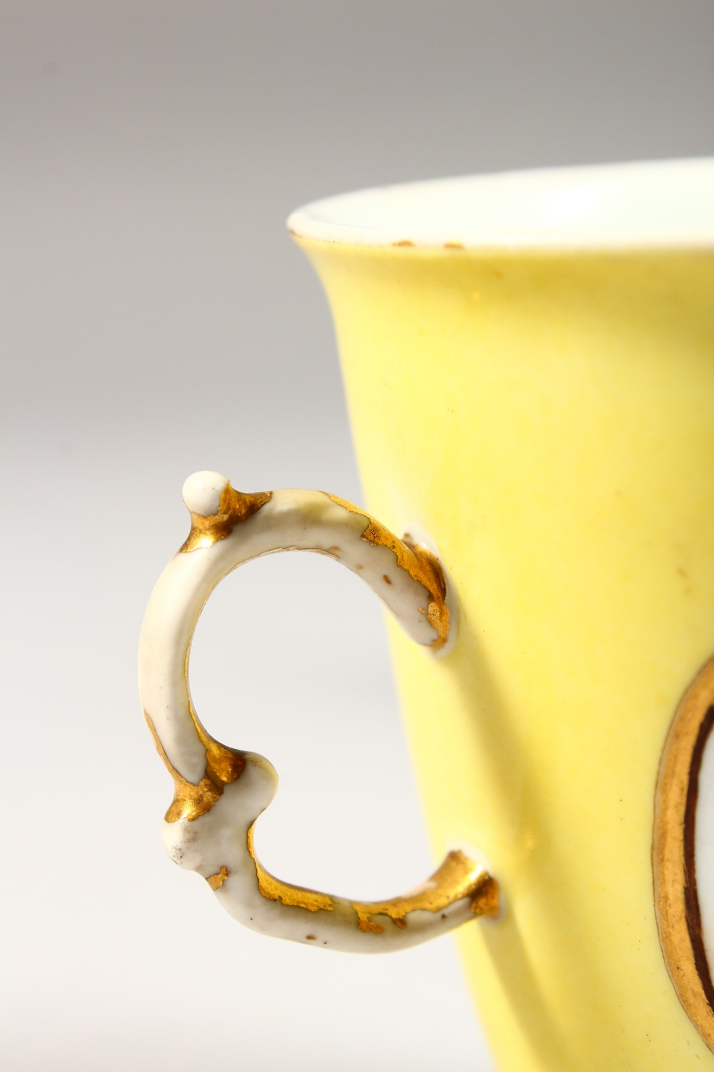 A SUPERB 18TH CENTURY MEISSEN CUP AND SAUCER, with yellow ground, the cup painted with two landscape - Image 8 of 13