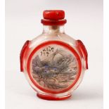 A GOOD 19TH / 20TH CENTURY CHINESE REVERSE PAINTED GLASS & OVERLAY SNUFF BOTTLE, the painting