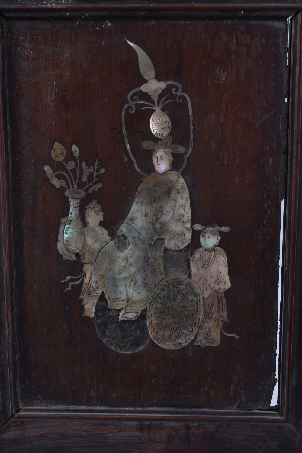 A 19TH CENTURY CHINESE HARDWOOD TABLE SCREEN, with mother of pearl inlaid decoration, (A,F), 31xm - Image 2 of 3