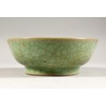 A GOOD CHINESE RU WARE CRACKLE GLAZE PORCELAIN BOWL, 14cm diameter.