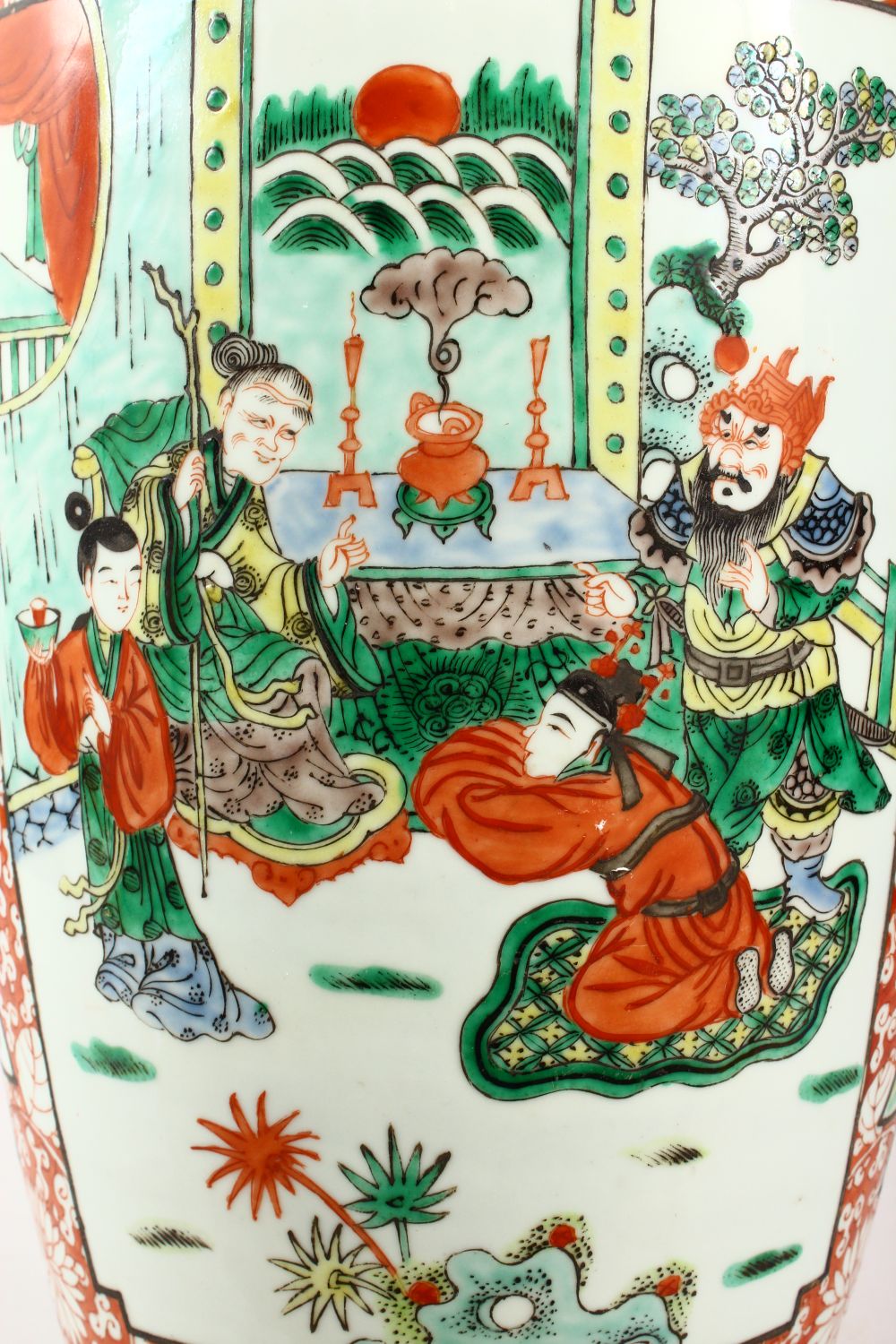 A GOOD 19TH CENTURY CHINESE FAMILLE VERTE PORCELAIN VASE, decorated with scenes of figures - Image 2 of 9