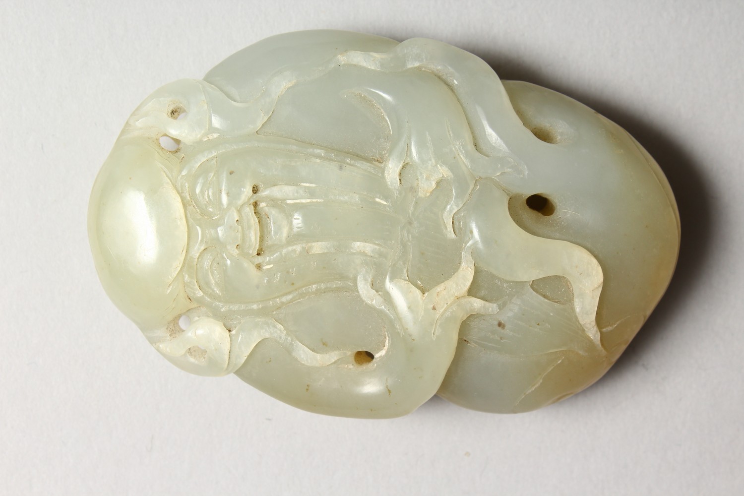A GOOD CHINESE CARVED JADE PEBBLE OF SHOU LAO, the carving depicting shou lao god of longevity, 7. - Image 2 of 7
