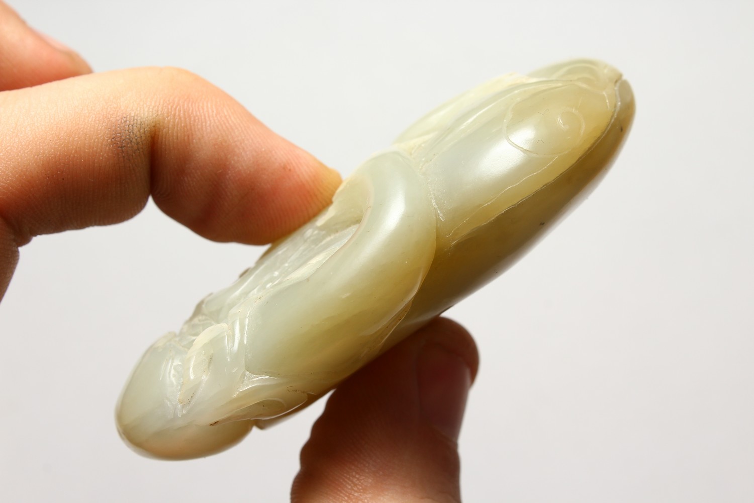 A GOOD CHINESE CARVED JADE PEBBLE OF SHOU LAO, the carving depicting shou lao god of longevity, 7. - Image 4 of 7