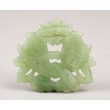 A GOOD 19TH / 20TH CENTURY CHINESE CARVED JADE PENDANT OF TWO FISH, 5cm