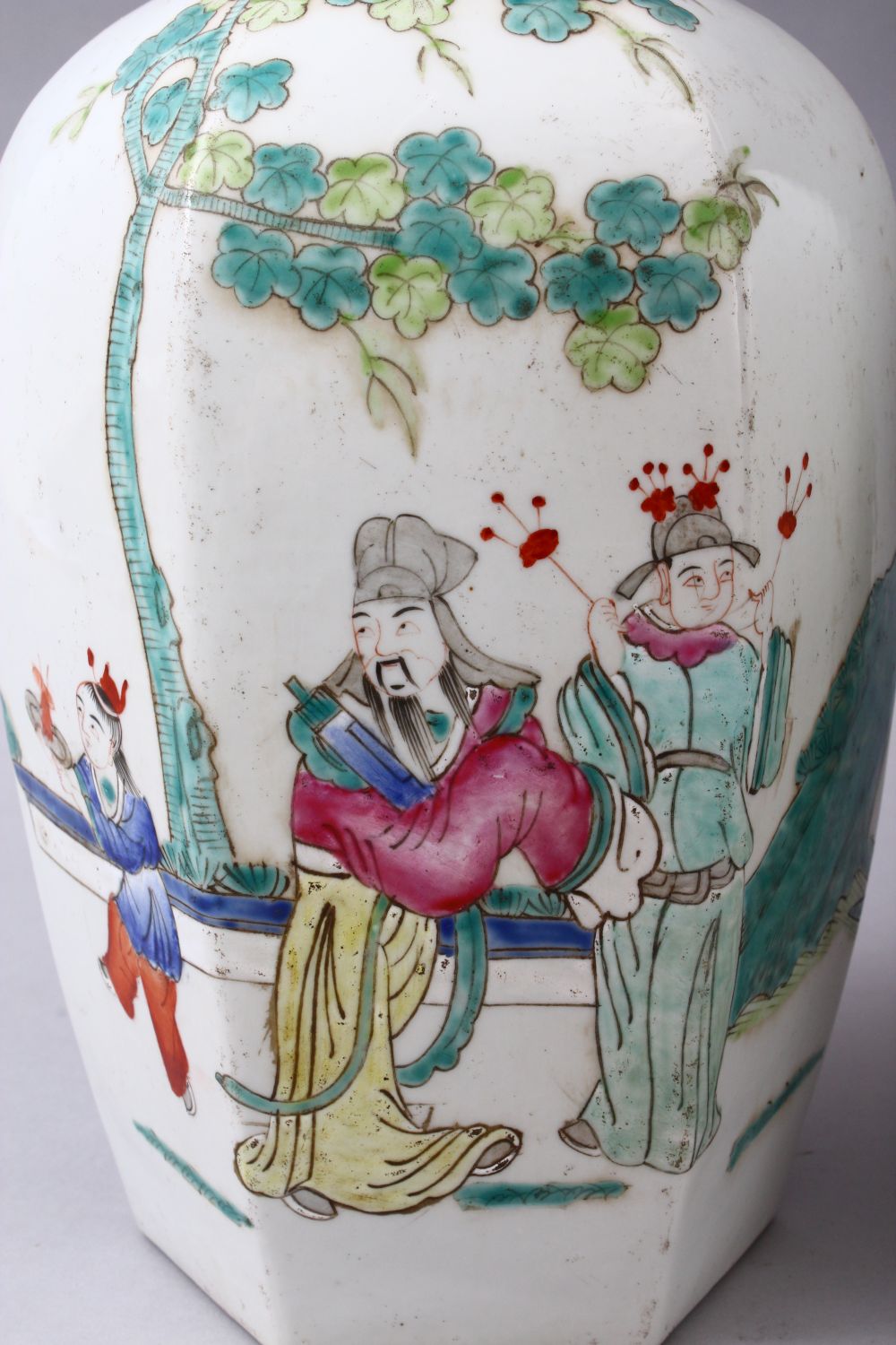 A GOOD PAIR OF CHINESE REPUBLIC STYLE FAMILLE ROSE HEXAGONAL FORM PORCELAIN JARS & COVERS, The - Image 2 of 6