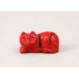 A GOOD CHINESE CARVED CORAL FIGURE OF A CAT, 3.5cm