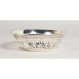 A WALKER & HALL SILVER CIRCULAR BONBON DISH. 5ins diameter. Sheffield 1924.