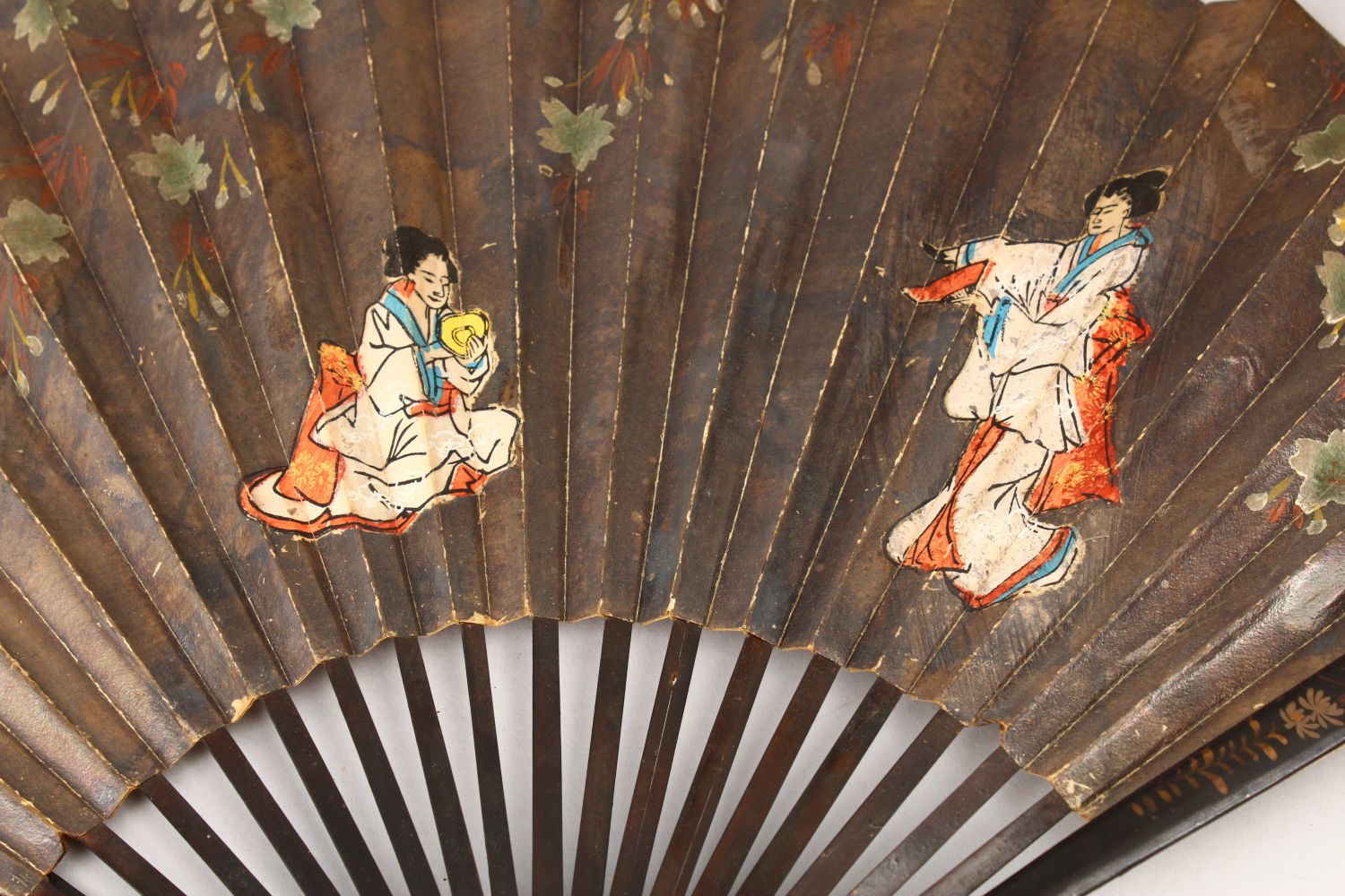 THREE JAPANESE MEIJI PERIOD LACQUER & PAINTED PAPER FANS, each painted to depict figures amongst - Image 6 of 13