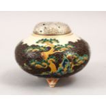 A GOOD JAPANESE MEIJI PERIOD SATSUMA LIDDED KORO, the body of the koro decorated with scenes of