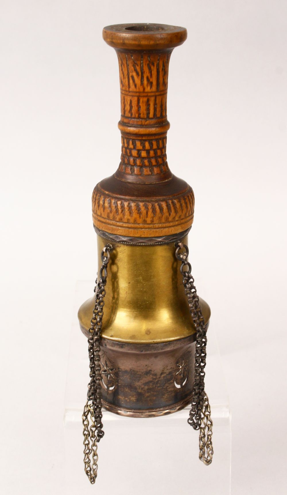 19TH CENTURY PERSIAN QAJAR ISLAMIC BRASS HUQQA TOP WITH A SILVER WIND GUARD, with a wooden sleeve - Image 2 of 10