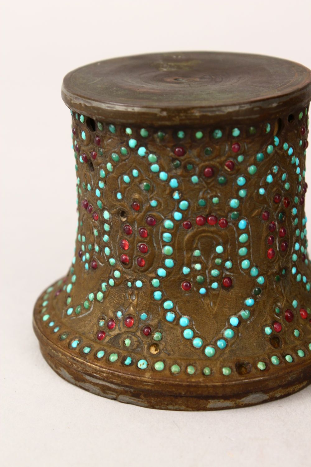 THREE 19TH PERSIAN QAJAR ISLAMIC HUQQA TOPS, all inlaid with turquoise beads, two with garnets, 7. - Image 5 of 12