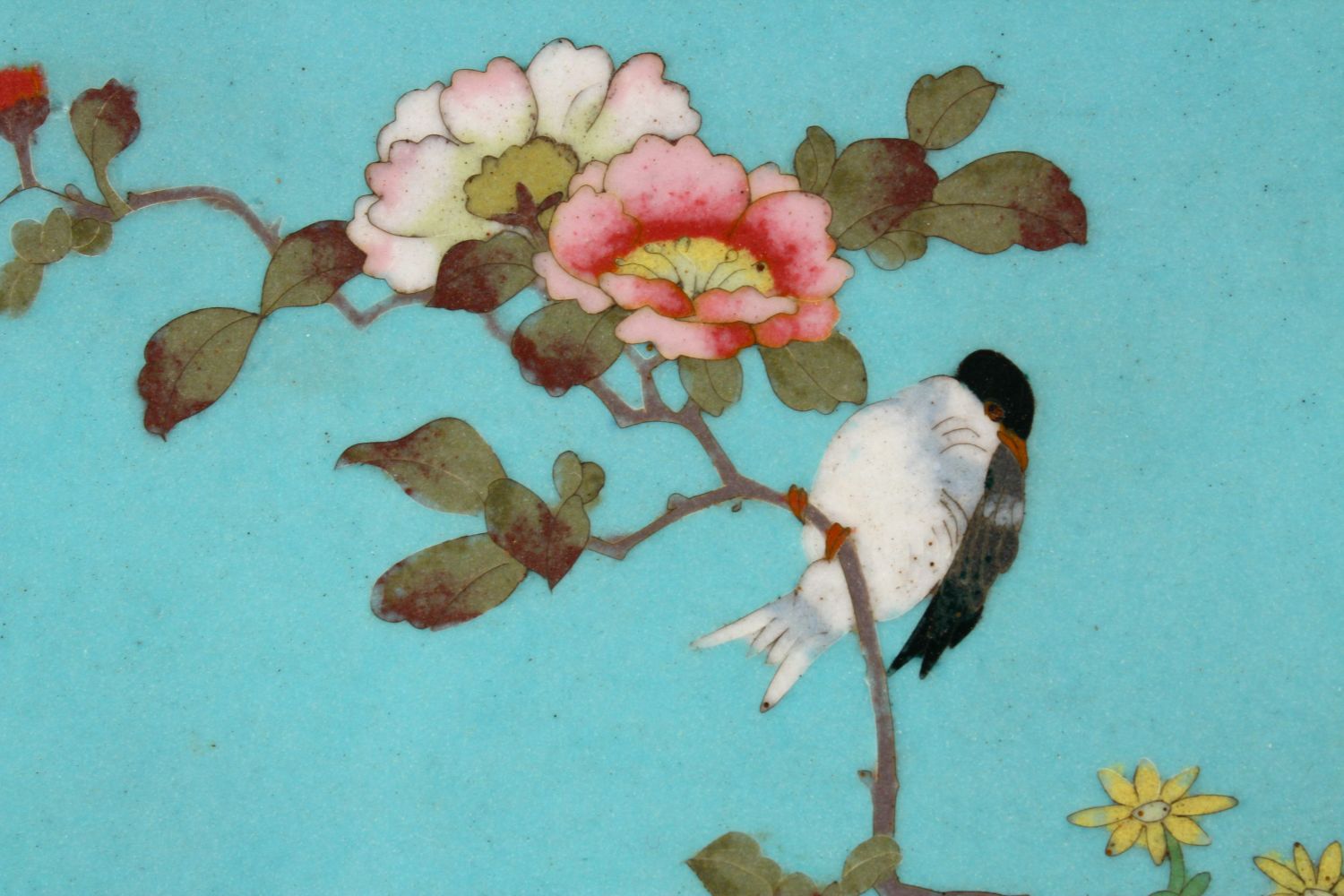 A GOOD JAPANESE MEIJI PERIOD CLOISONNE TRAY ATTRIBUTED TO NAMIKAWA SOSUKE, the tray with a bronze - Image 3 of 15