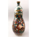 A GOOD JAPANESE LATE MEIJI PERIOD KUTANI DOUBLE GOURD SHAPED IMMORTAL PORCELAIN VASE, the body