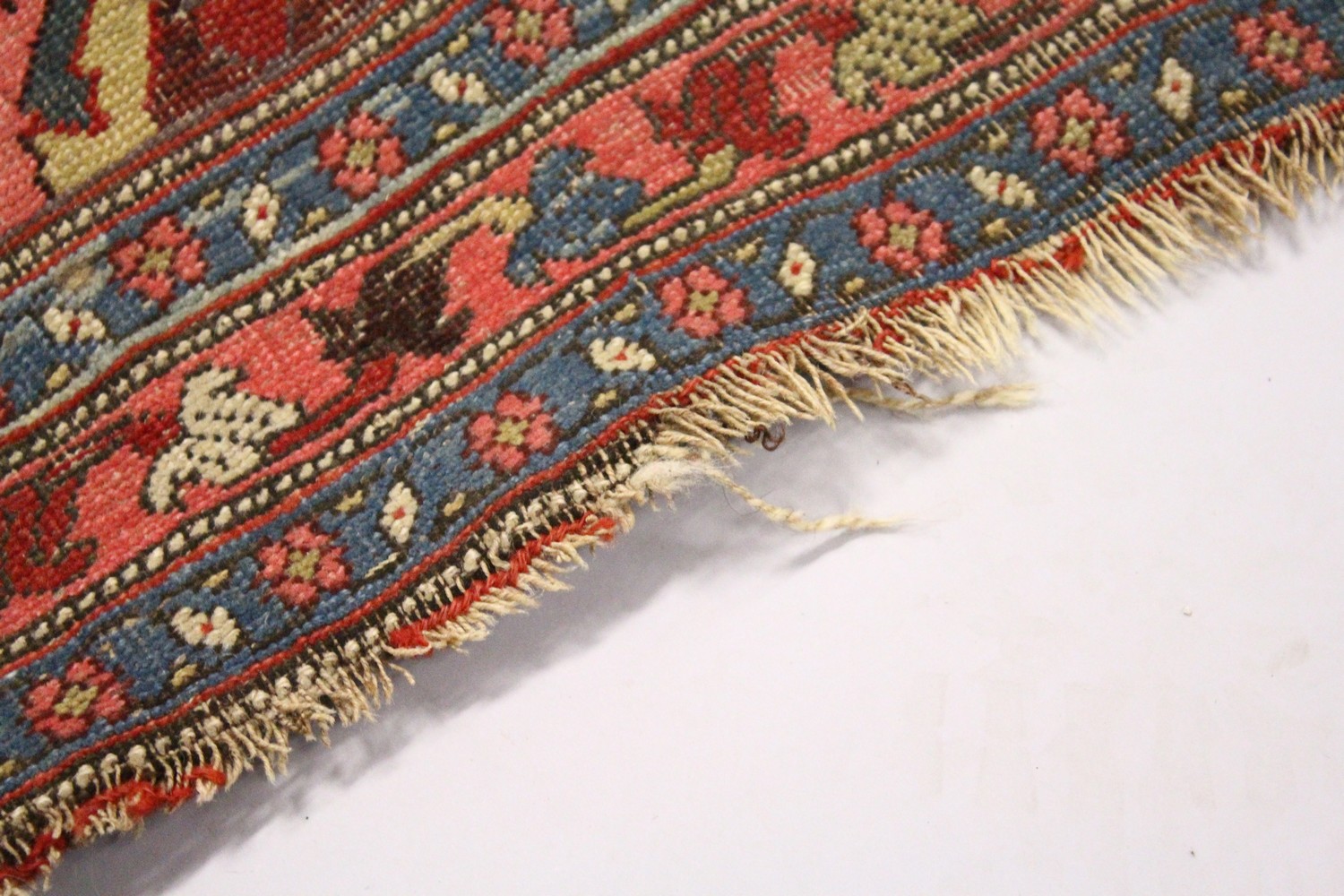 A PERSIAN BIDJAR RUG, EARLY 20TH CENTURY, Garous design, rust ground with stylised decoration. 5ft - Image 2 of 6