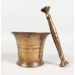 A PLAIN POLISHED BRONZE PESTLE AND MORTAR. 4.5ins high.