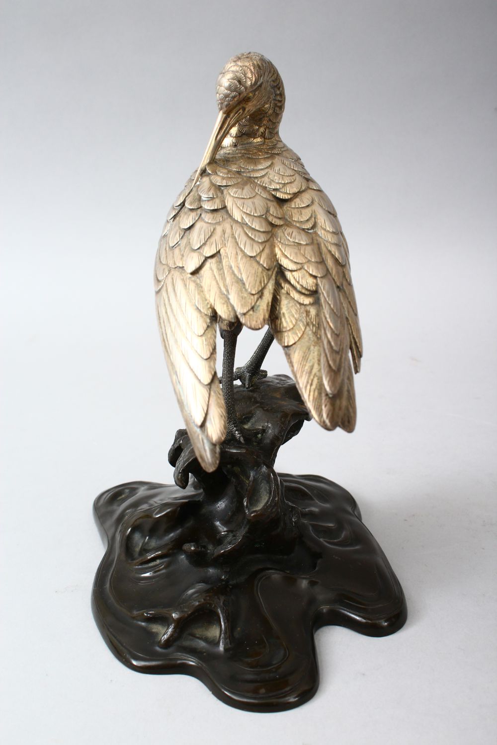 A GOOD JAPANESE MEIJI PERIOD SOLID SILVER & BRONZE OKIMONO OF AN EGRET - SIGNED GYOKO, the finely - Image 4 of 10
