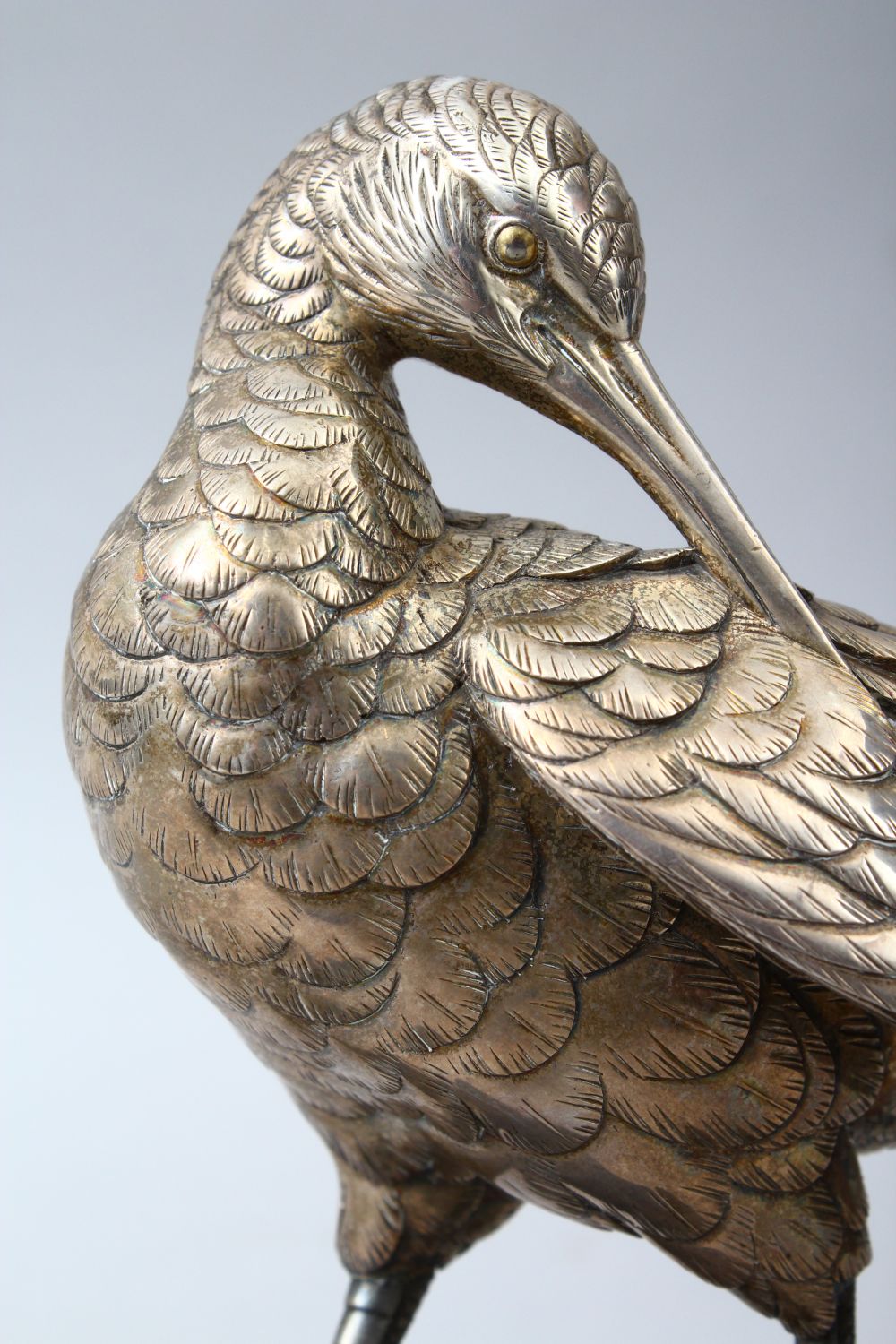 A GOOD JAPANESE MEIJI PERIOD SOLID SILVER & BRONZE OKIMONO OF AN EGRET - SIGNED GYOKO, the finely - Image 7 of 10