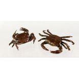 TWO SMALL JAPANESE BRONZE CRABS. 1.5ins and 2ins wide.