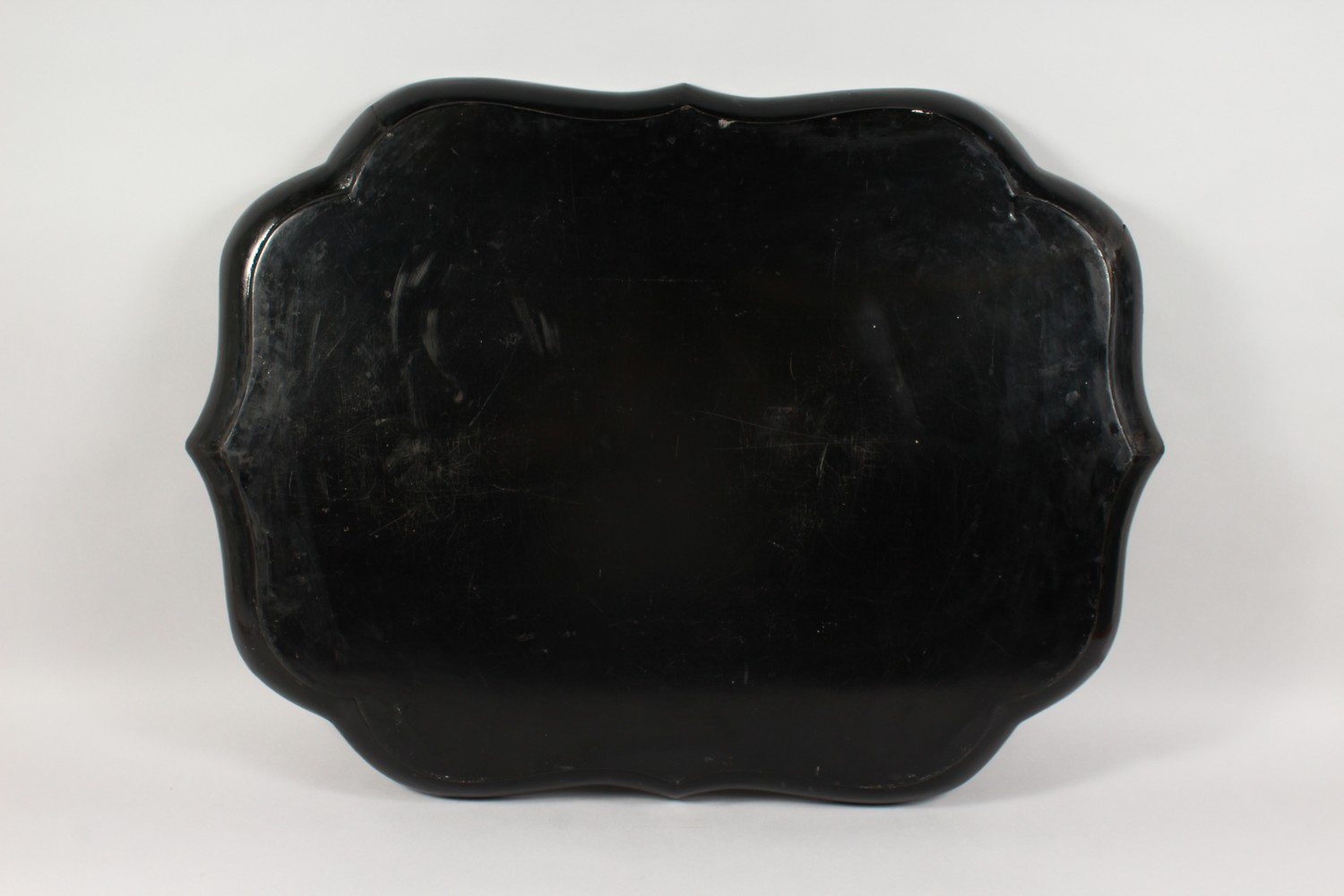 A GOOD LARGE VICTORIAN PAPIER MACHE SHAPED RECTANGULAR TRAY, painted to the centre with a vase of - Image 11 of 11