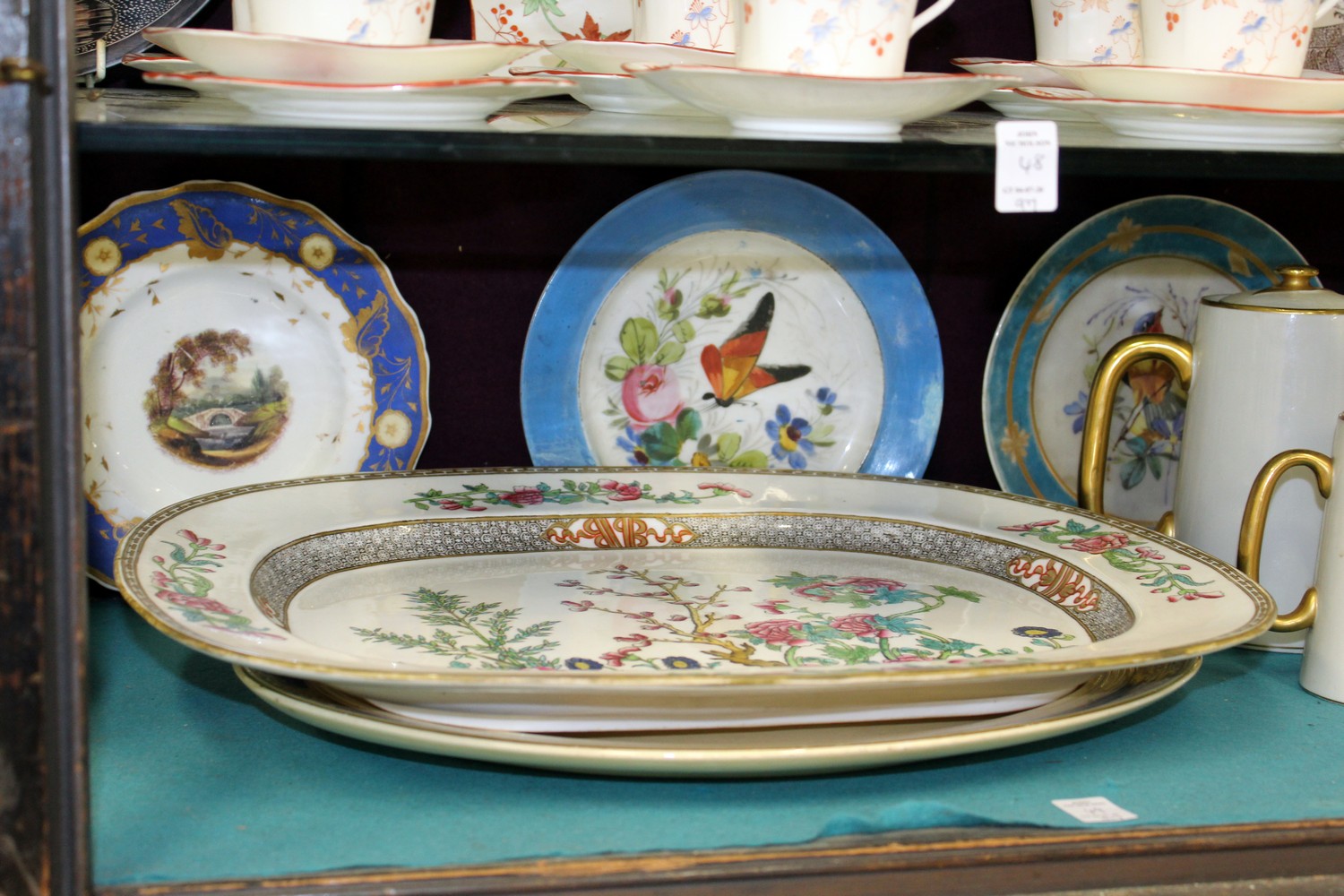 A large shelf of decorative china. - Image 3 of 4