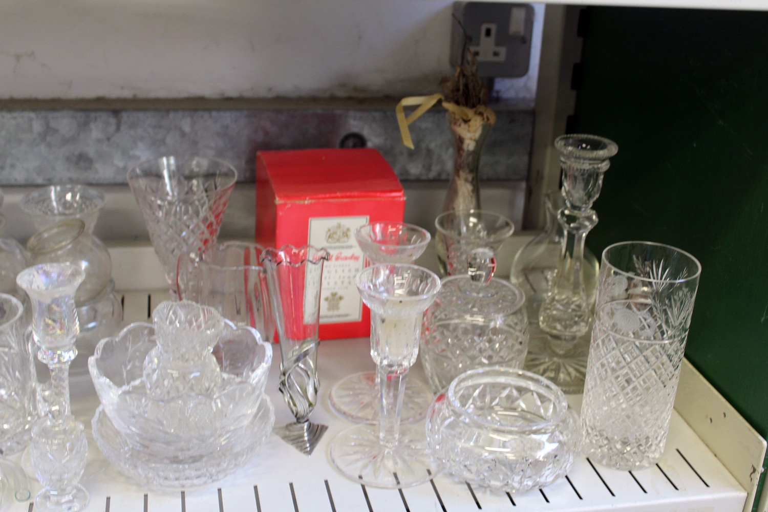 A quantity of cut glass vases and other items. - Image 3 of 3