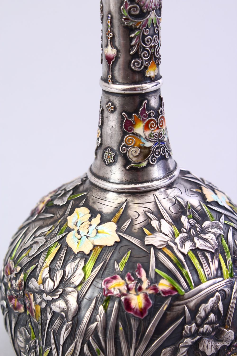 A GOOD JAPANESE MEIJI PERIOD SILVER & ENAMEL BOTTLE VASE, the vase with iris and other floral - Image 6 of 9