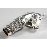 A NOVELTY SILVER-PLATED HORSES HEAD CANE HANDLE. 3.5ins long.