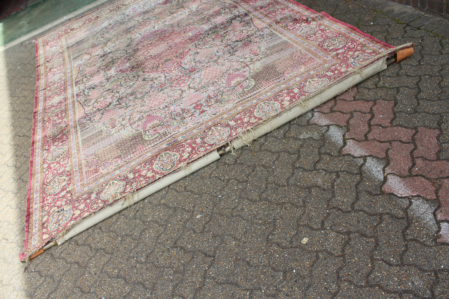 A 19TH/20TH CENTURY PERSIAN TEHRAN SILK CARPET, red ground with numerous vases of flowers, panels of - Image 3 of 15