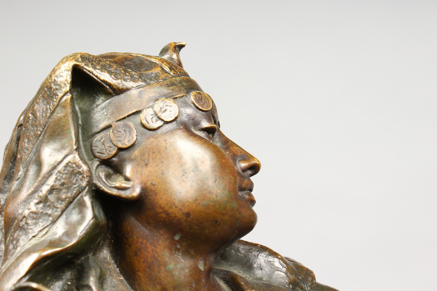 GASTON LEROUX (1854-1942) FRENCH A good Orientalist bronze of an Egyptian lady, possibly - Image 7 of 24