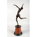AFTER BRUNO ZACH AN ART DECO STYLE BRONZE FIGURE OF A FEMALE DANCER, on a stepped marble base. 25ins