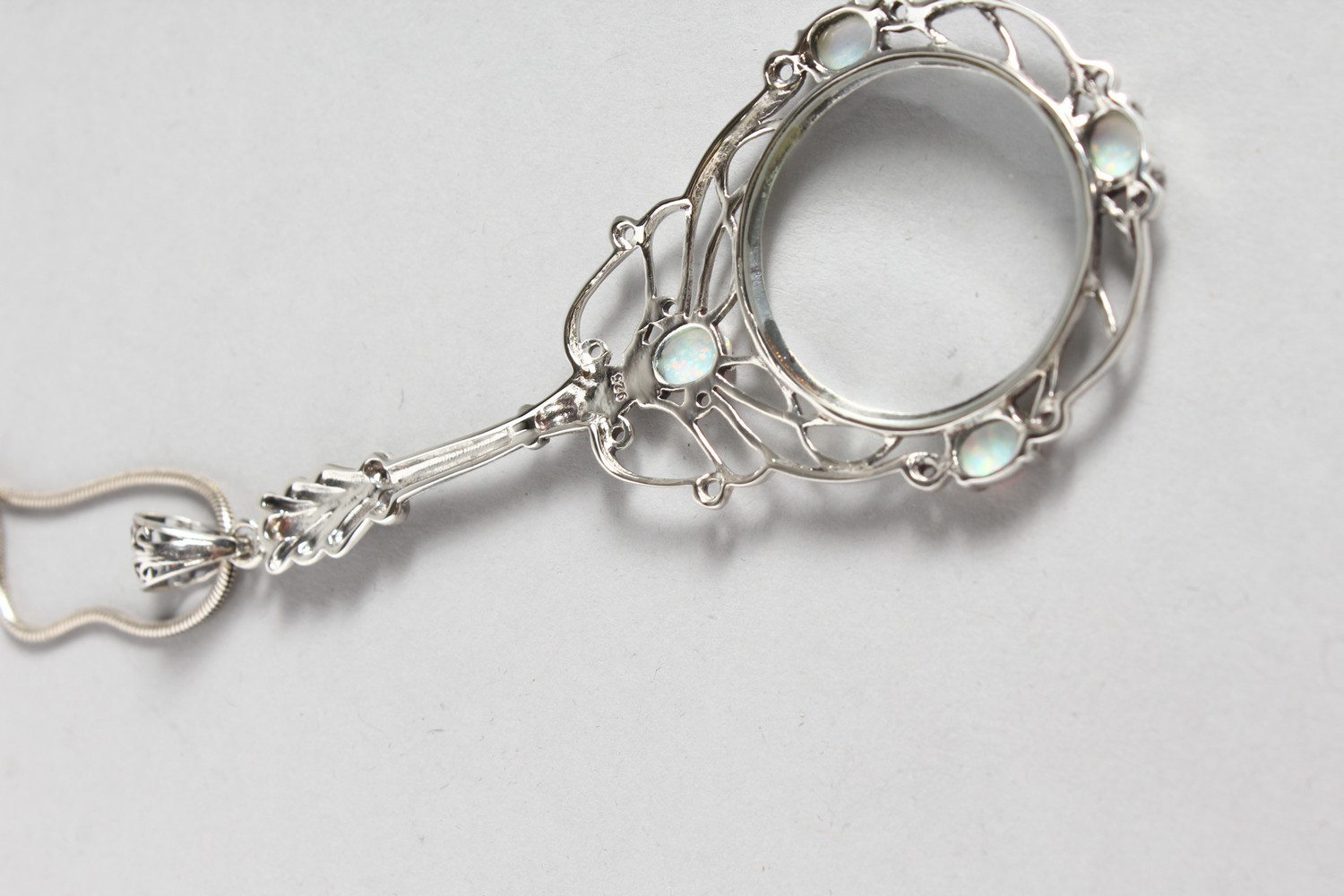 A SILVER OPAL SET SPY GLASS on a chain. - Image 2 of 4