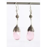 A PAIR OF SILVER AND ROSE QUARTZ EARRINGS.