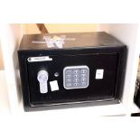 A small digital safe