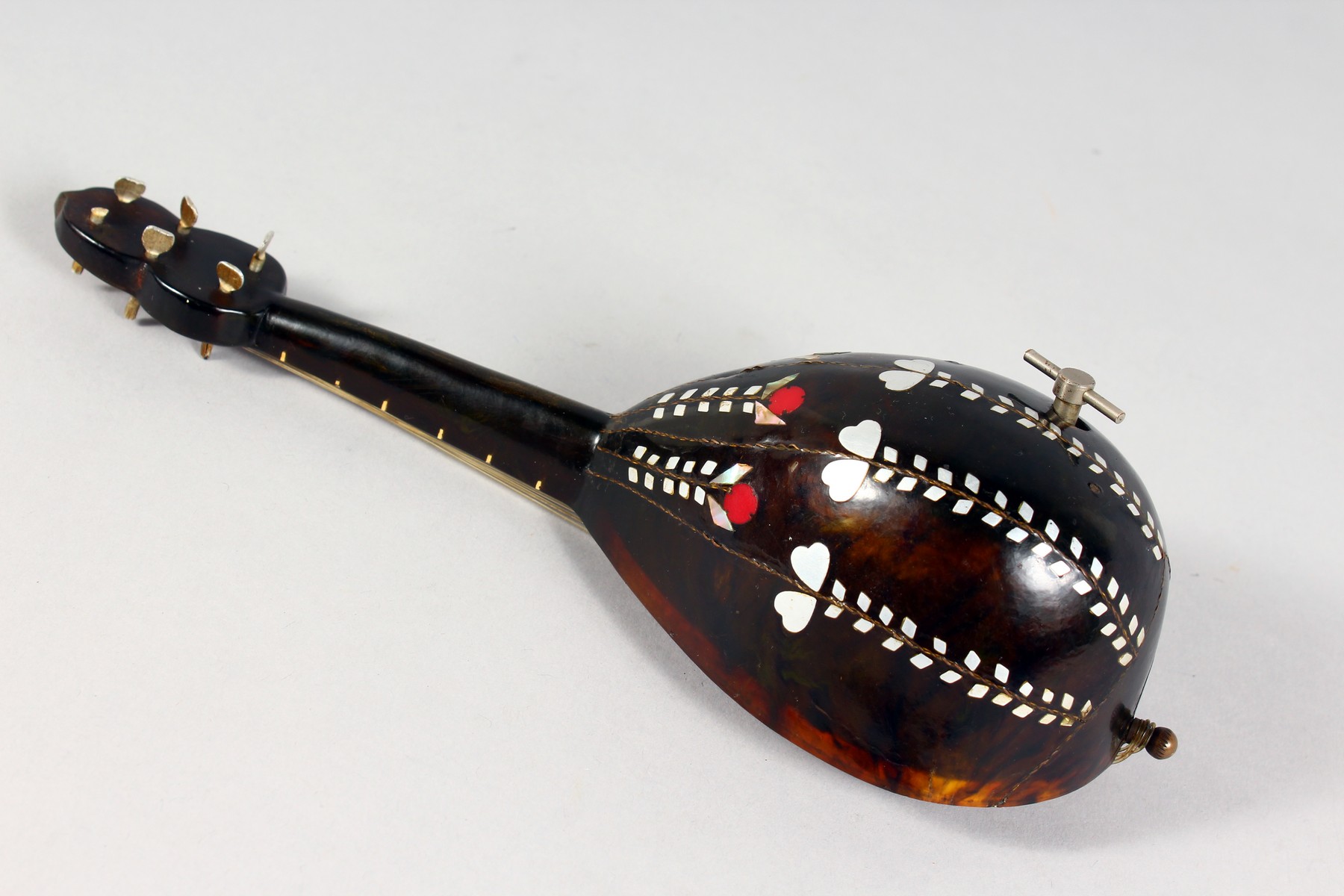 A miniature musical mandolin - Image 2 of 4