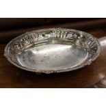 A good large plated oval dish